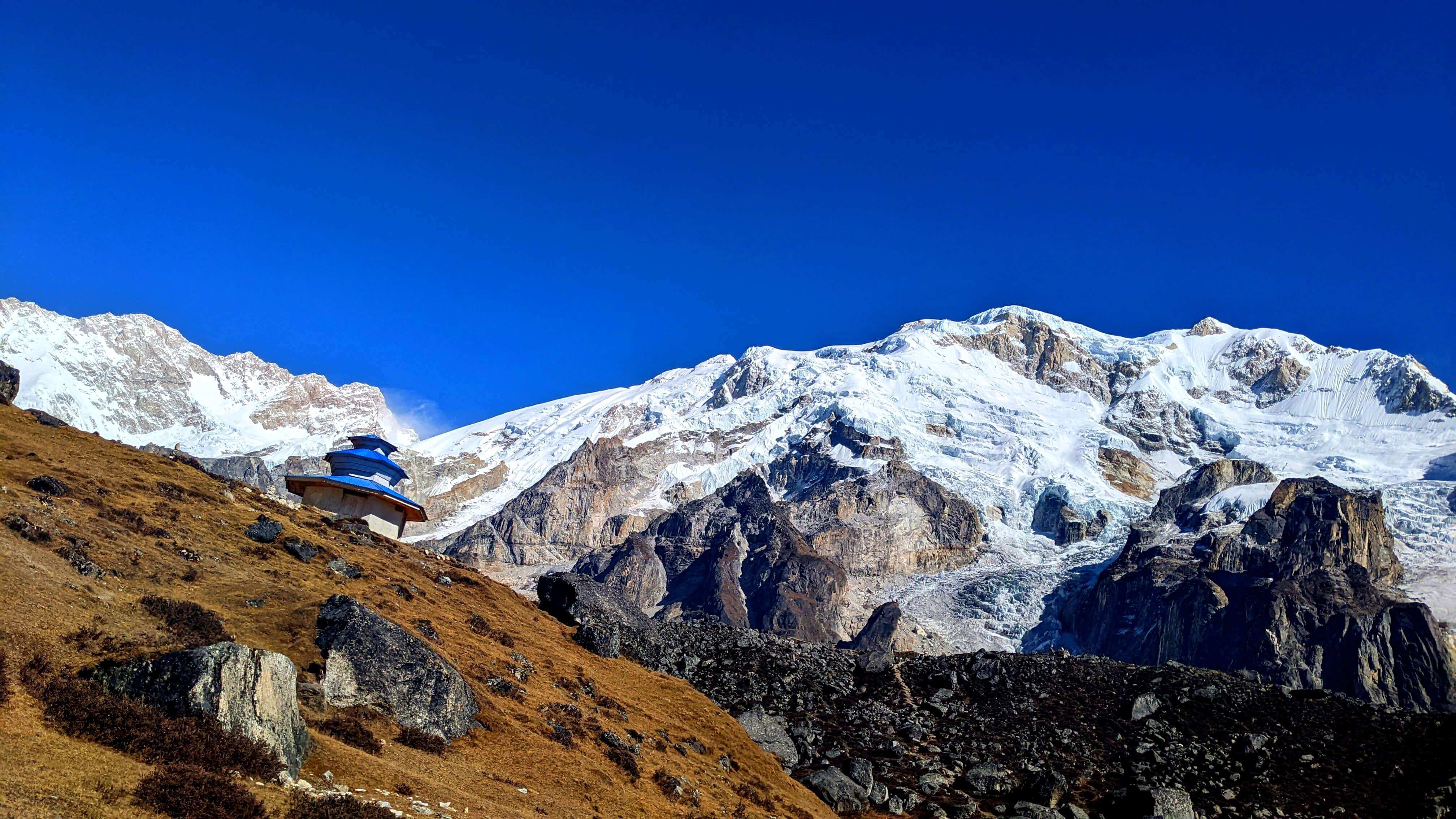 Kanchenjunga Circuit Trek